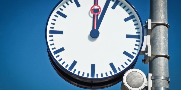 一分钟实测“四人麻将机免安装控牌器(常见的出千方式) 一分钟实测“四人麻将机免安装控牌器(常见的出千方式)