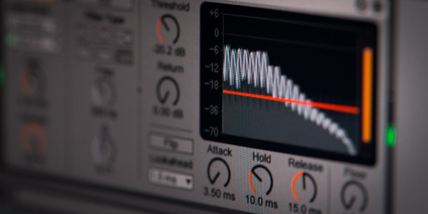 9分钟讲解!免安装麻将机控牌程序设备”!详细科普+已更新
