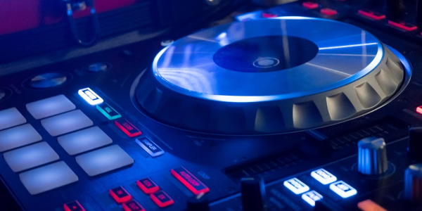 知识教程!怎么在麻将机上装程序控制麻将”![果然有透视挂]