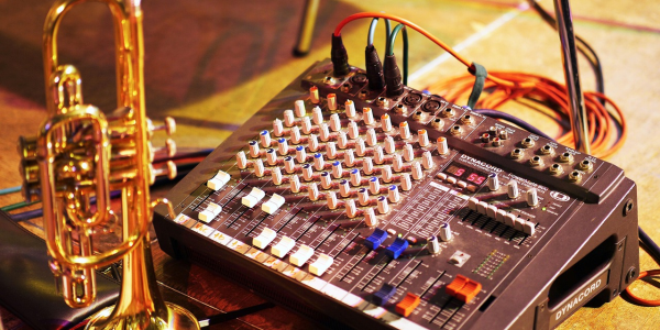 新版本“麻将机控牌器不升”(专用神器) 新版本“麻将机控牌器不升”(专用神器)